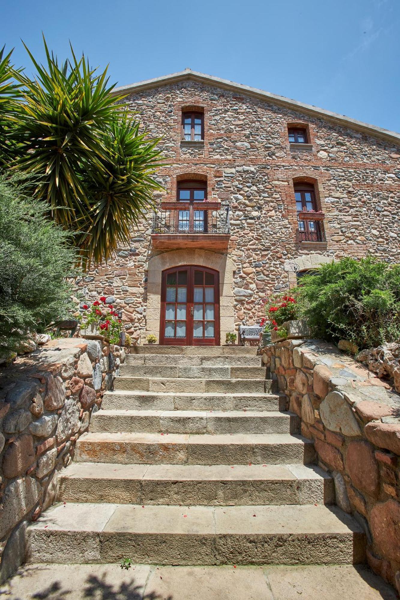 Mas Can Calet Aparthotel Les Franqueses del Valles Ngoại thất bức ảnh